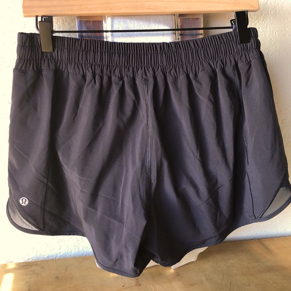 Lululemon Athletica Black Athletic Shorts Lightweight Breathable Design